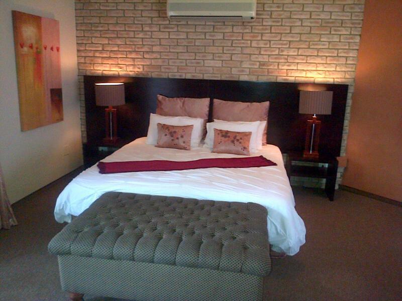 The Waterfront Country Lodge Vaalview AH Room photo